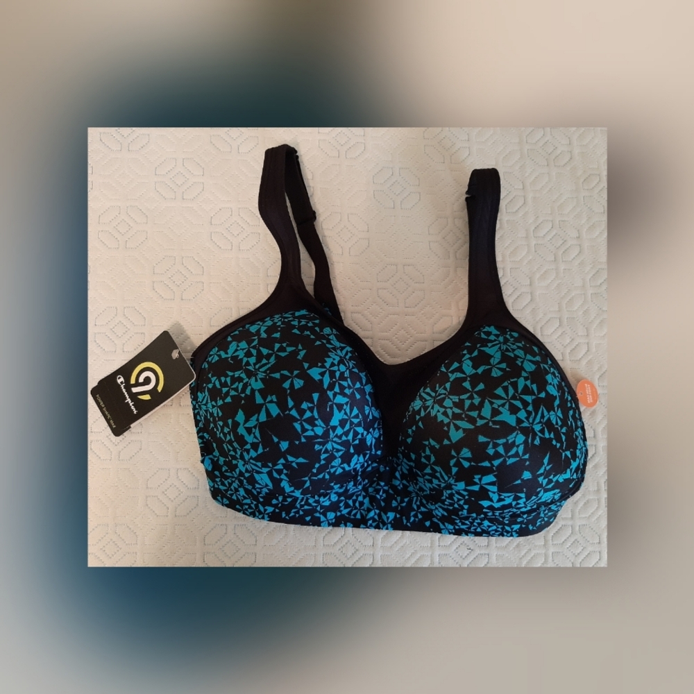 NWT Maximum Support Sports Bra